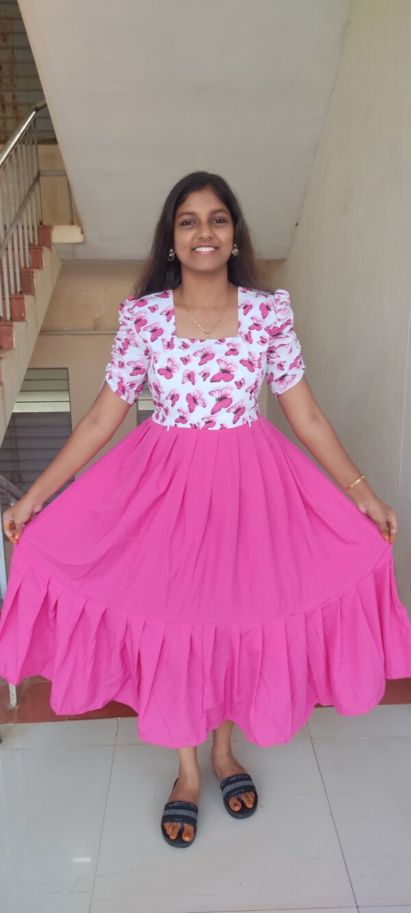 Feeding Gowns/Maternity Wears