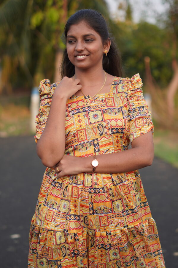 3 tier full length feeding kuruthi - Image 5
