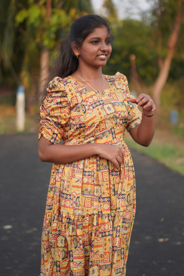 3 tier full length feeding kuruthi - Image 6