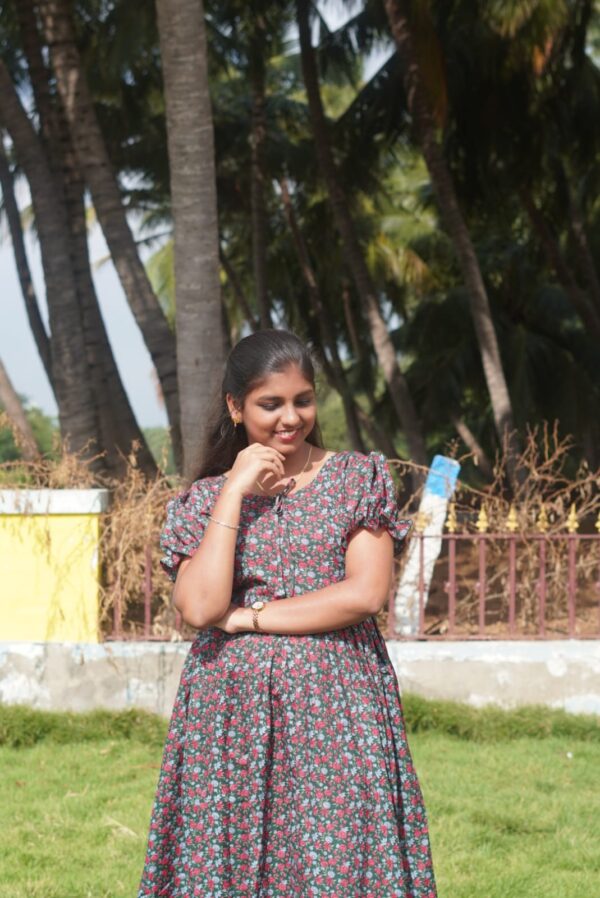 flower printed feeding kuruthi - Image 3
