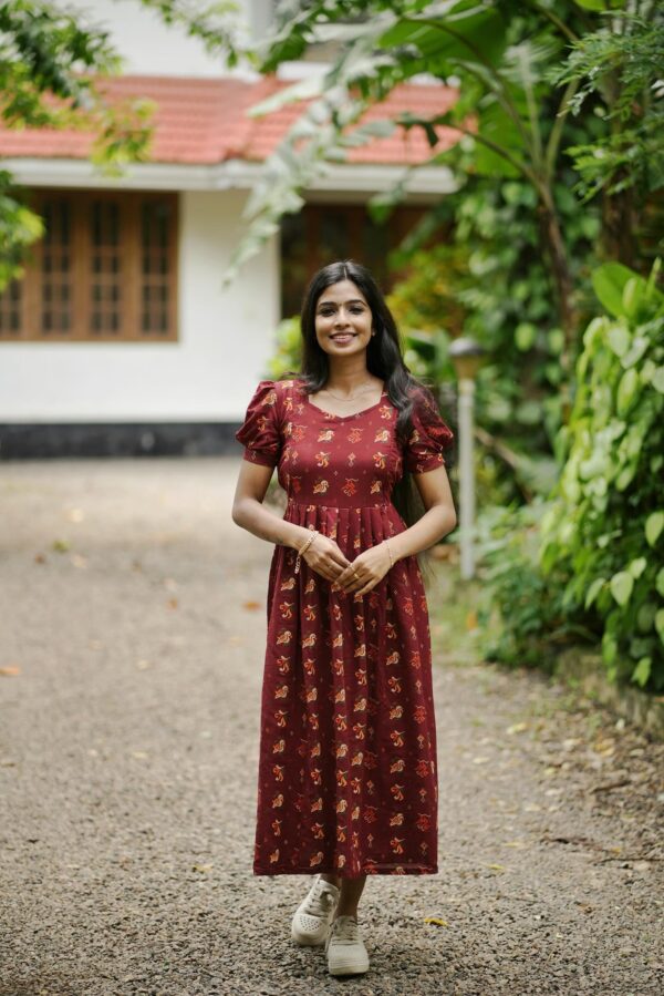 marron color pure cotton feeding kuruthi - Image 6