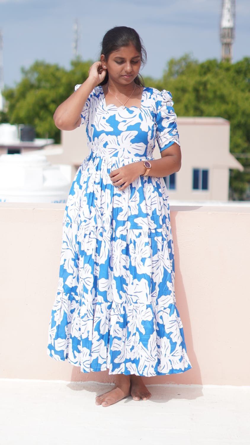 blue color big flower 3 tier feeding kuruthi - Image 2