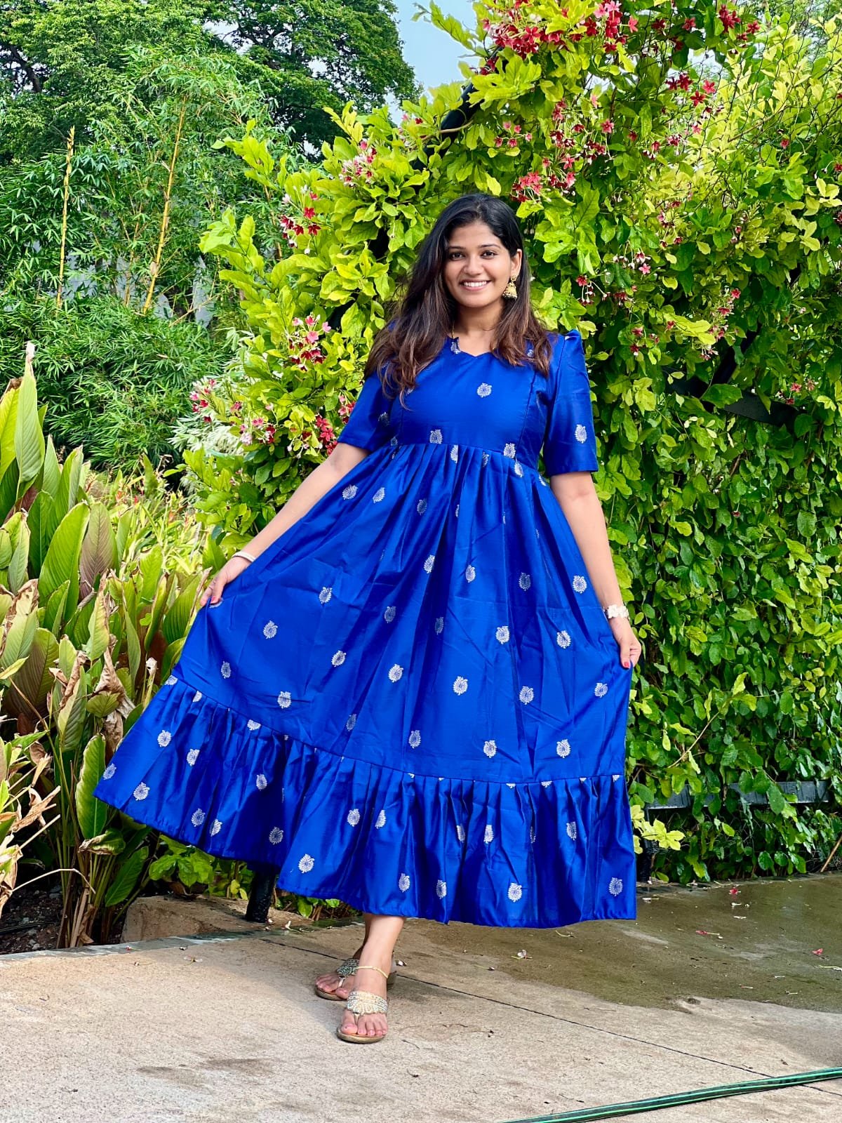 Blue color Nijam Border Dupatta Raw Silk feeding kuruthi - Image 4