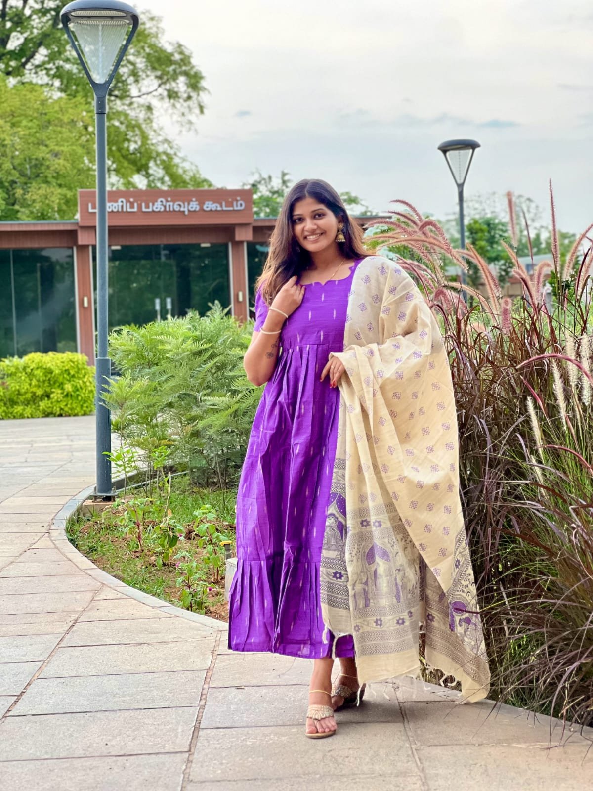 lavender Raw Silk feeding kuruthi