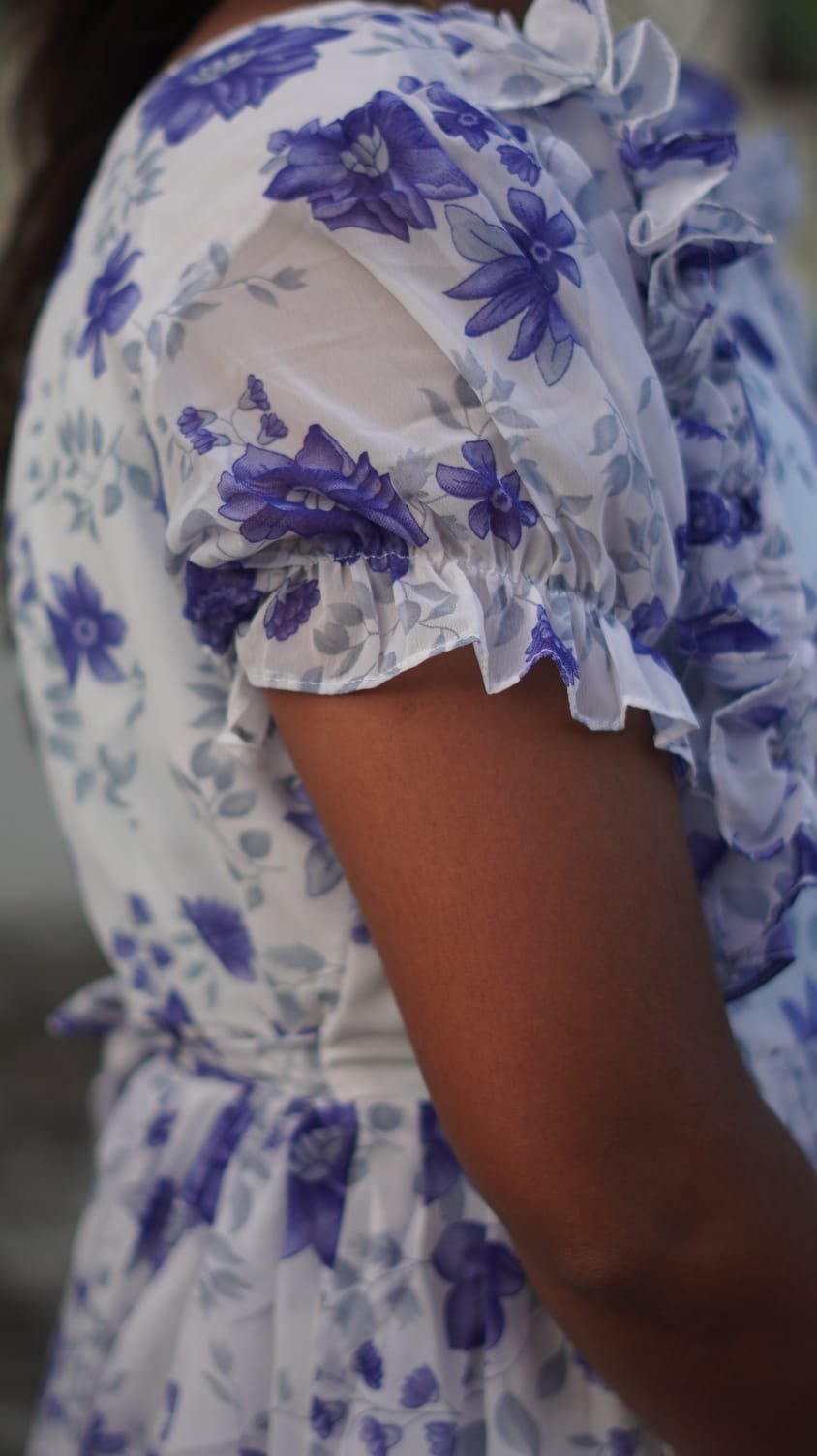 blue and white color Georgette feeding kuruthi - Image 2