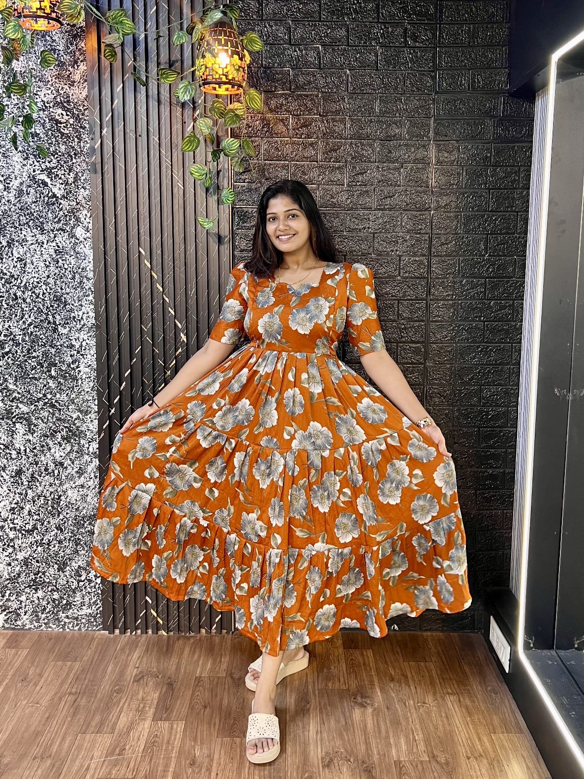 Mustard yellow white floral 3-Tier feeding kuruthi