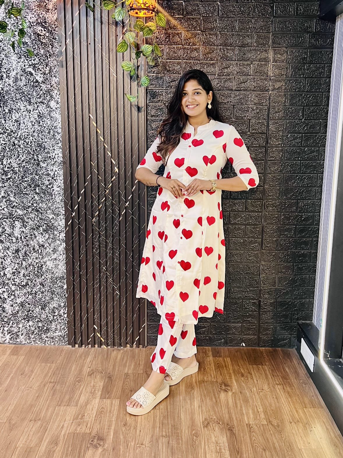Red Hearts 3/4 sleeves Maternity & Feeding Set ❤️ - Image 4