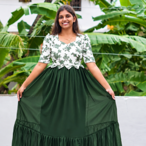 Green and white color   flowers  feeding kuruthi